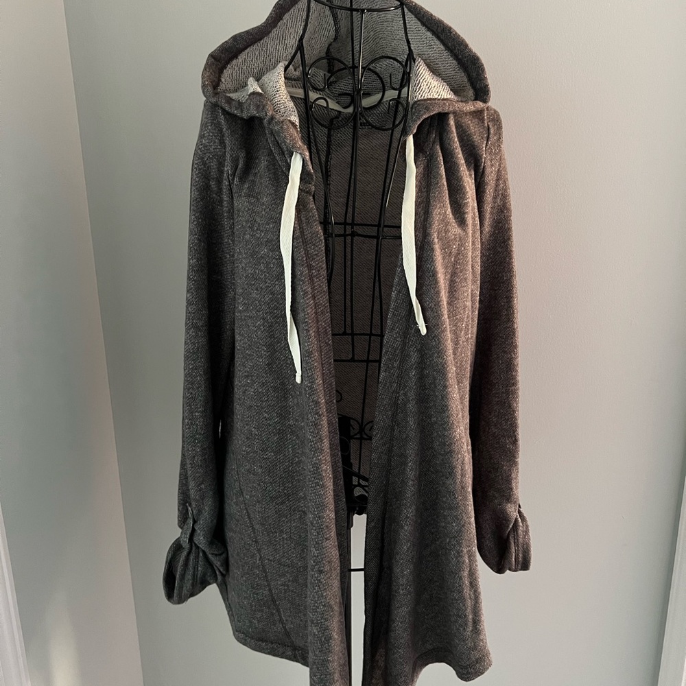 Long gray hood cadigan